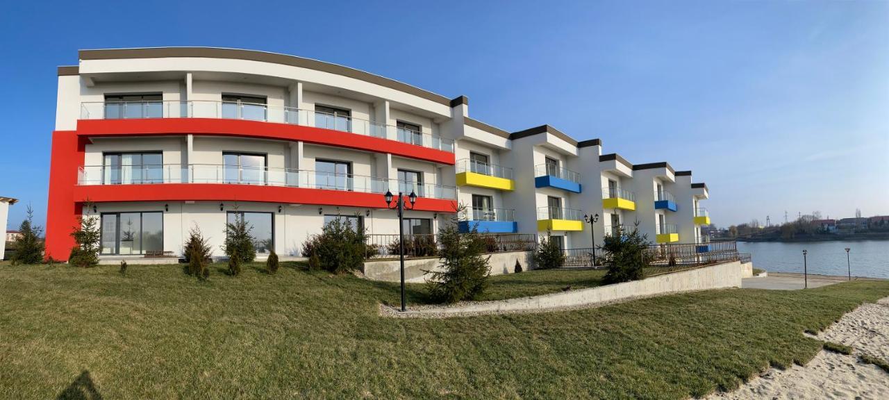 Tincabesti Snagov Lakeview Residences מראה חיצוני תמונה