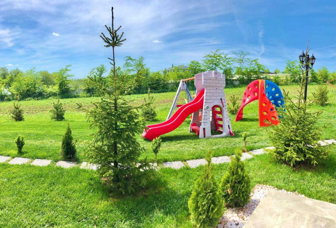 Tincabesti Snagov Lakeview Residences מראה חיצוני תמונה