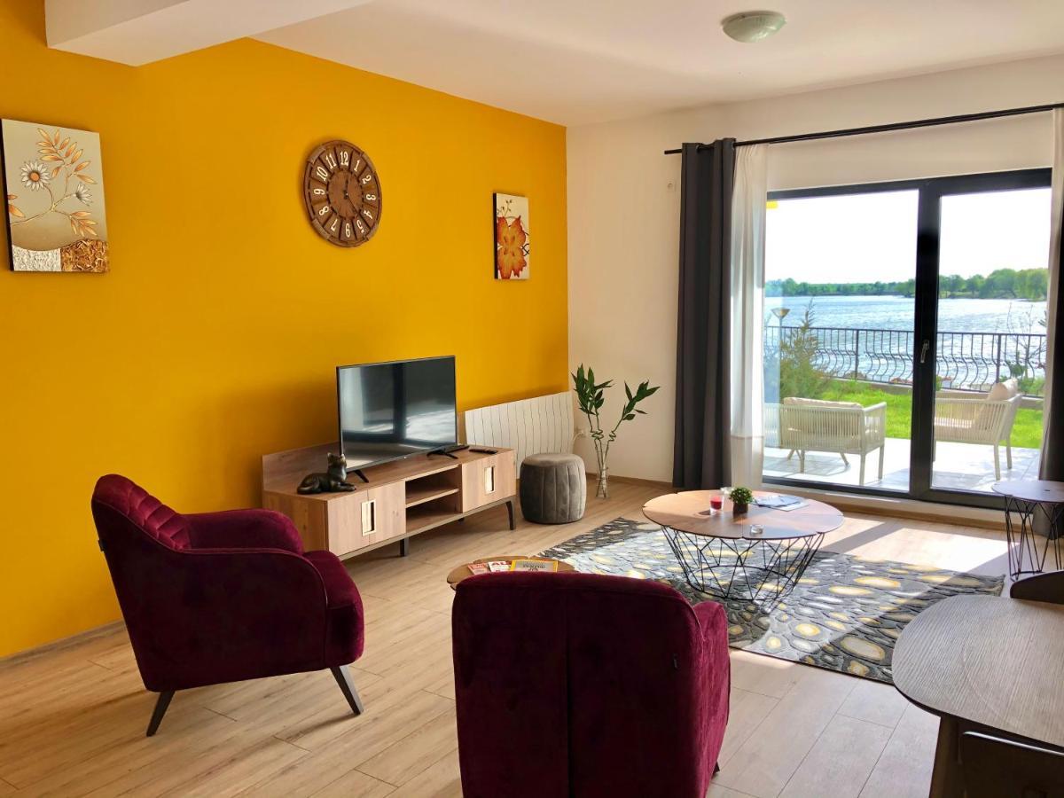 Tincabesti Snagov Lakeview Residences מראה חיצוני תמונה