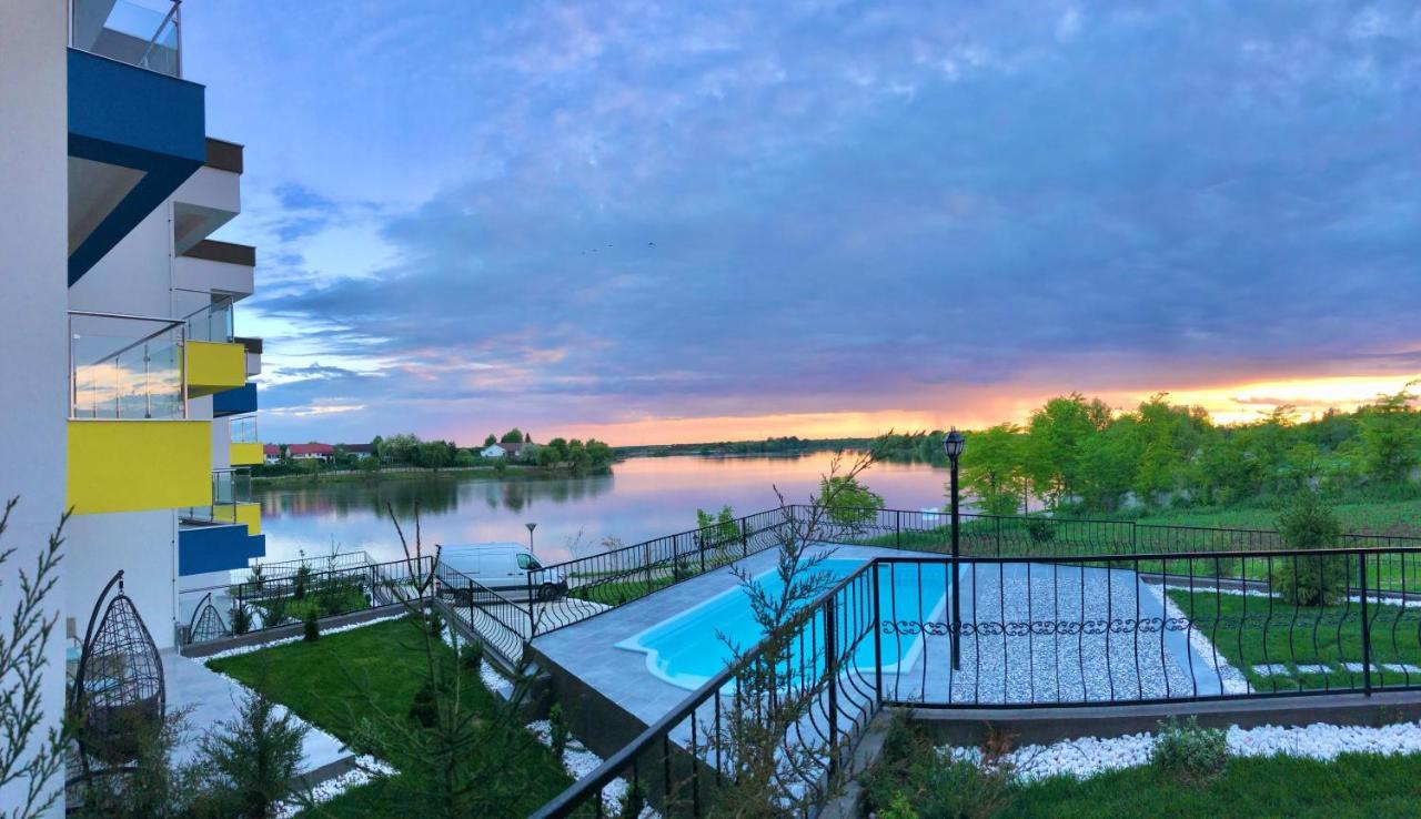 Tincabesti Snagov Lakeview Residences מראה חיצוני תמונה