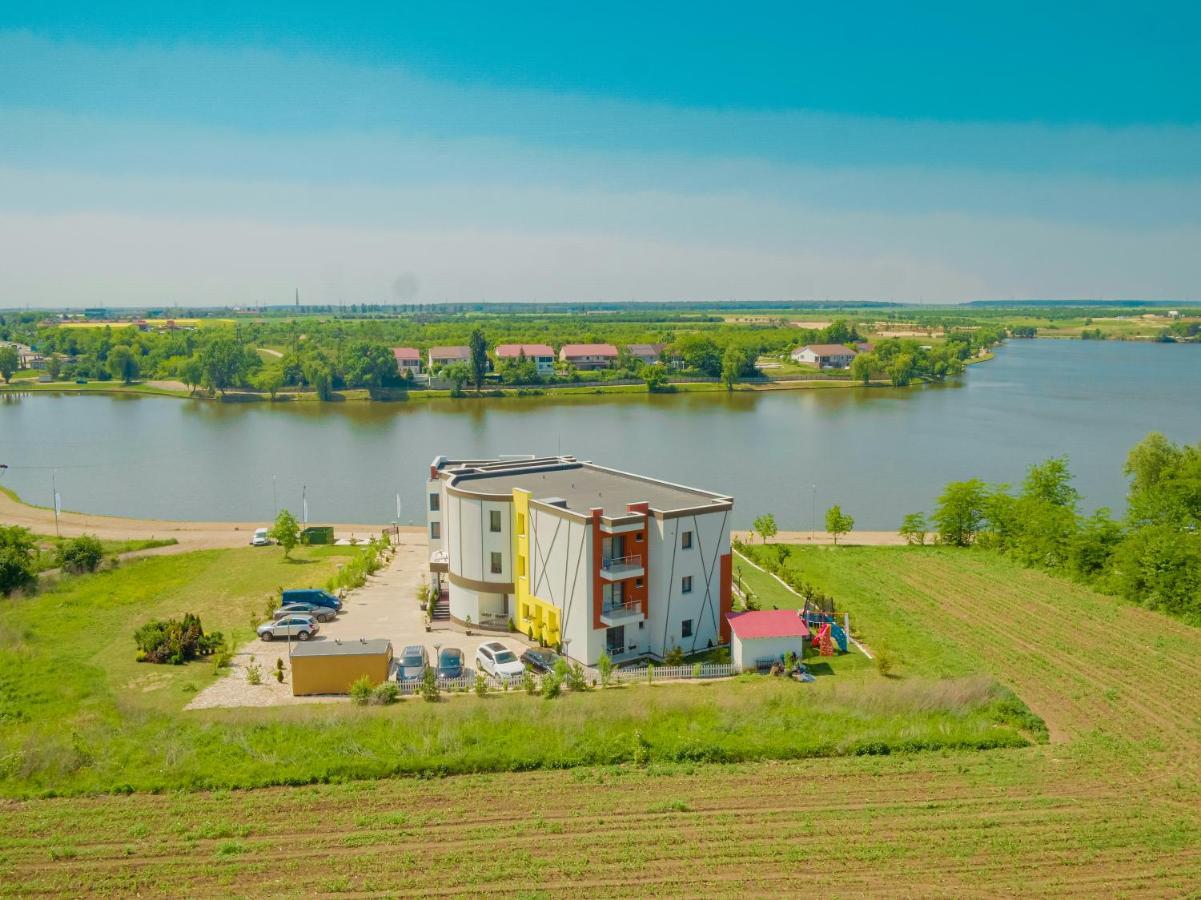 Tincabesti Snagov Lakeview Residences מראה חיצוני תמונה